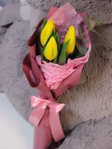 Bouquet of 3 tulips