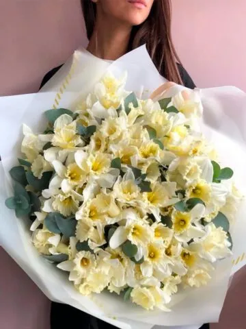 Наргизгуллар букети