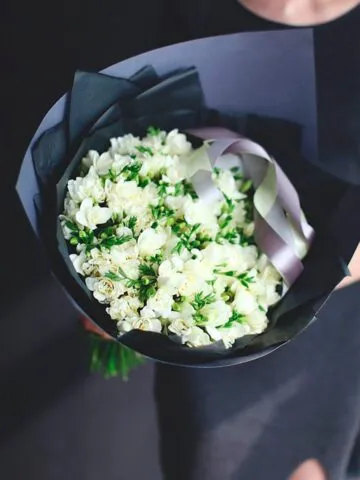 Bouquet of white freesias