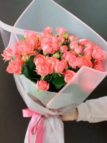 15 stems of bush rose