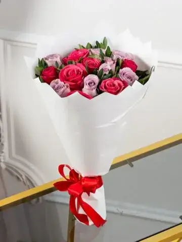 Bouquet of 15 roses 40 cm