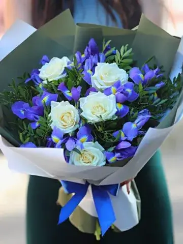 Bouquet of roses and irises