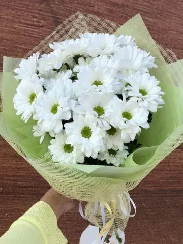 Bouquet of 3 chrysanthemums