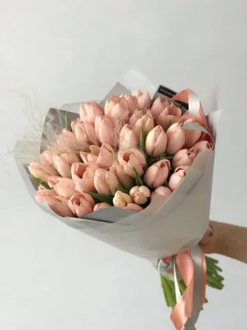 Bouquet of peach tulips