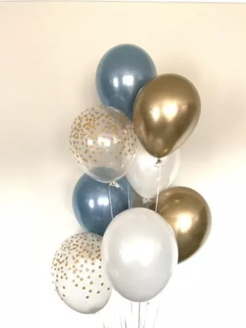 Fountain of 8 balloons