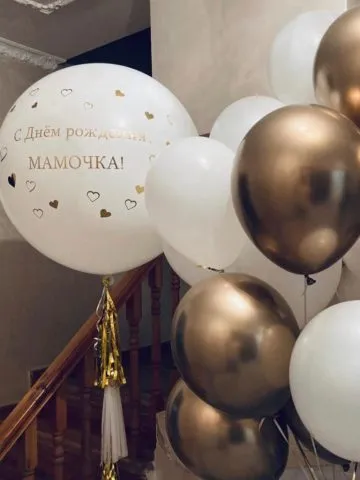 Balloon fountain 