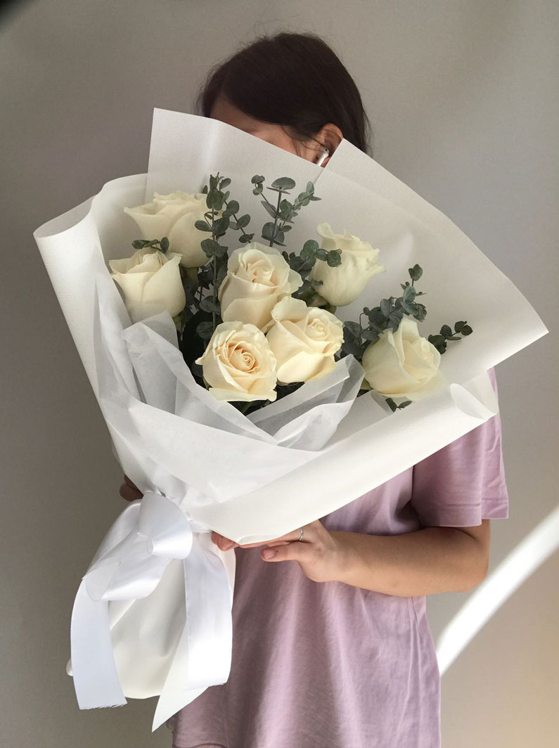 1️⃣ Букет из 7 роз — купить по лучшей цене в Ташкенте